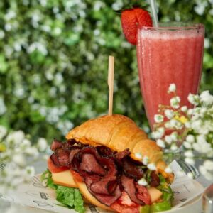 🥪Sandwich de Pastrami y Frozzen Natural